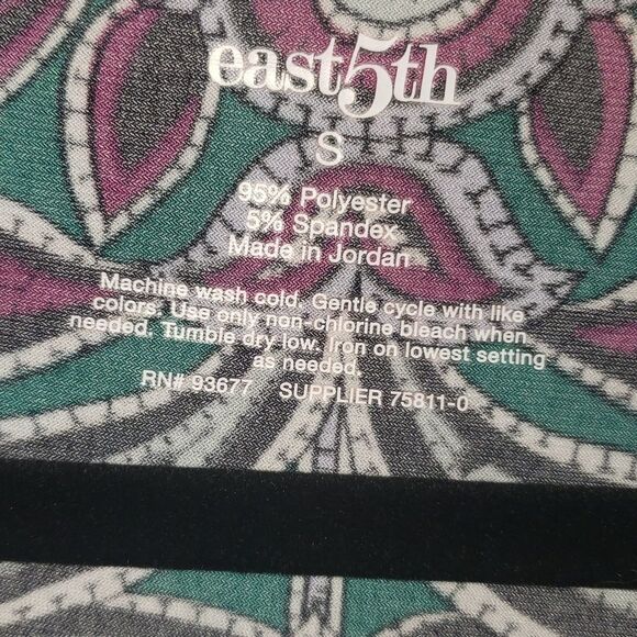 East 5th Open-faced Bold Emerald Floral  Cardigan - Picture 8 of 9